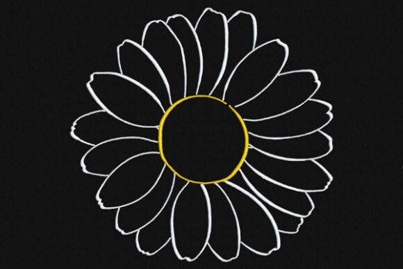 Daisy Outline Embroidery for Etsy & Small Shop Success